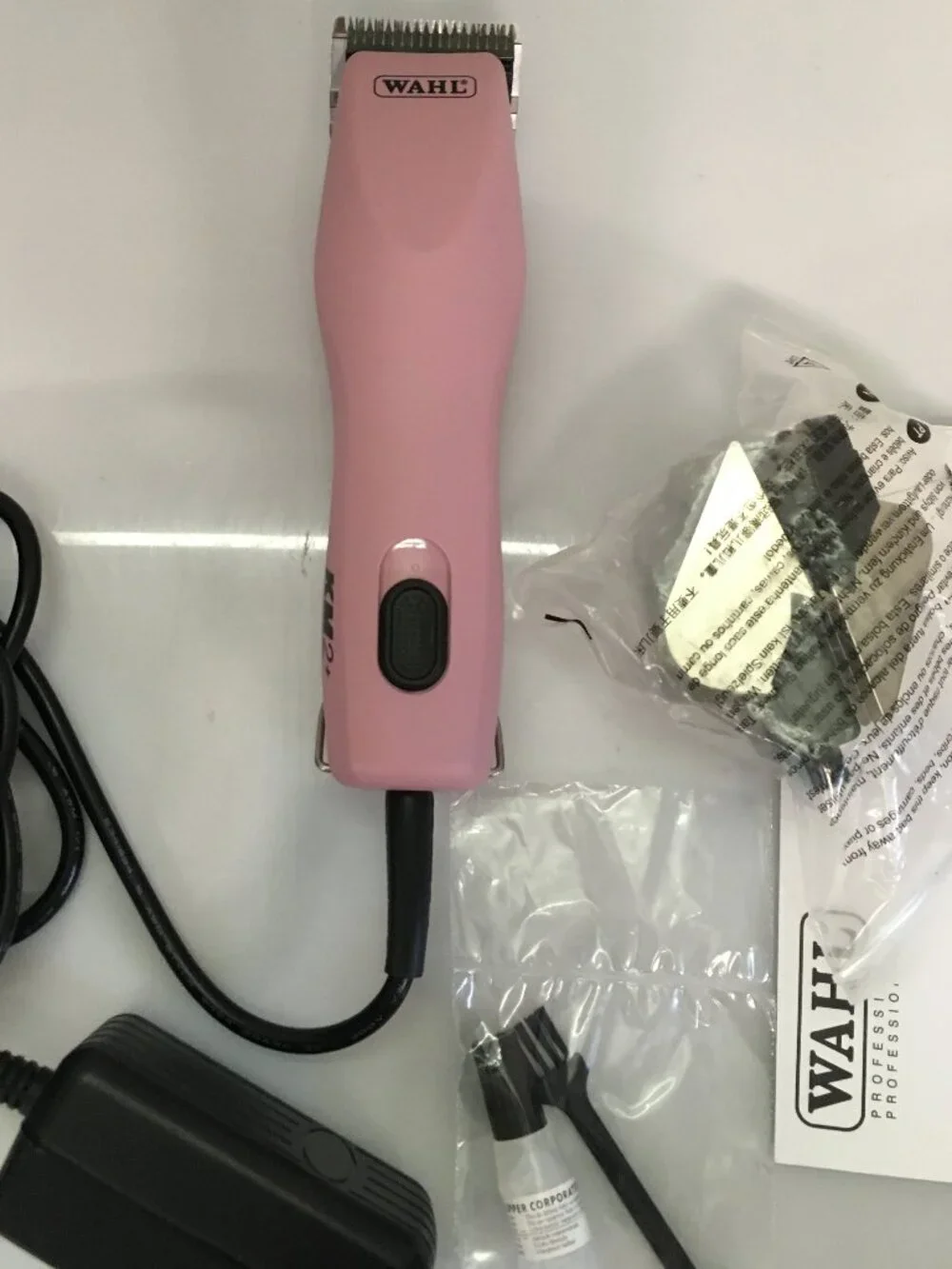 EXC Wahl Pro Animal KM2+ Corded Pet Clippers 2 Speed Pink Box #10 Blade